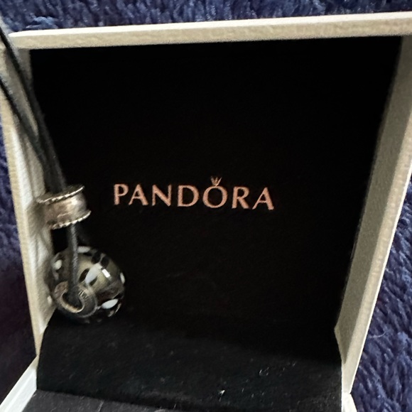 Vintage Pandora Unique Black & White Speckled Bead - Picture 3 of 8